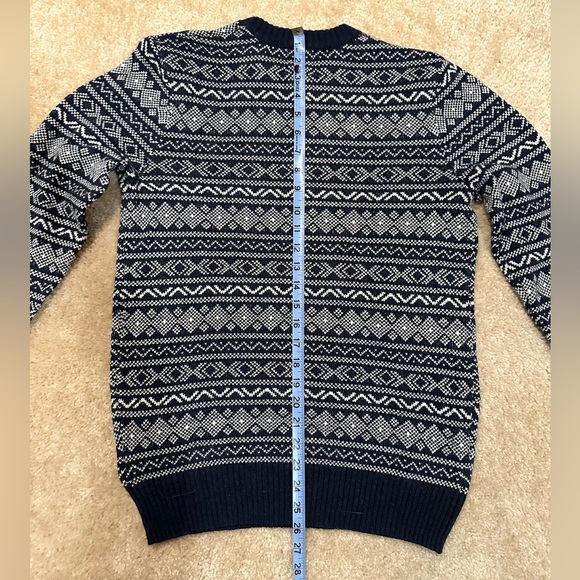EUC Men’s Patterned Old Navy Sweater S - Picture 7 of 7